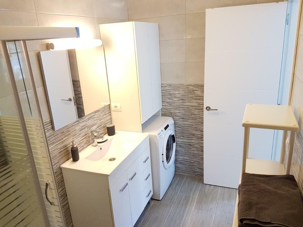 Central Luxurious Apartment Wifi Netflix Калета-де-Фусте Екстер'єр фото